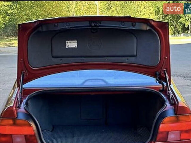 Красный БМВ 5 Серия, объемом двигателя 2 л и пробегом 325 тыс. км за 5000 $, фото 13 на Automoto.ua