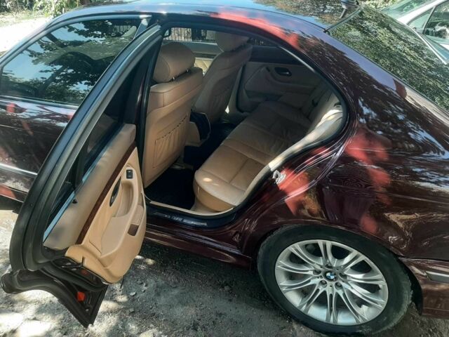 Красный БМВ 5 Серия, объемом двигателя 2 л и пробегом 430 тыс. км за 4500 $, фото 7 на Automoto.ua