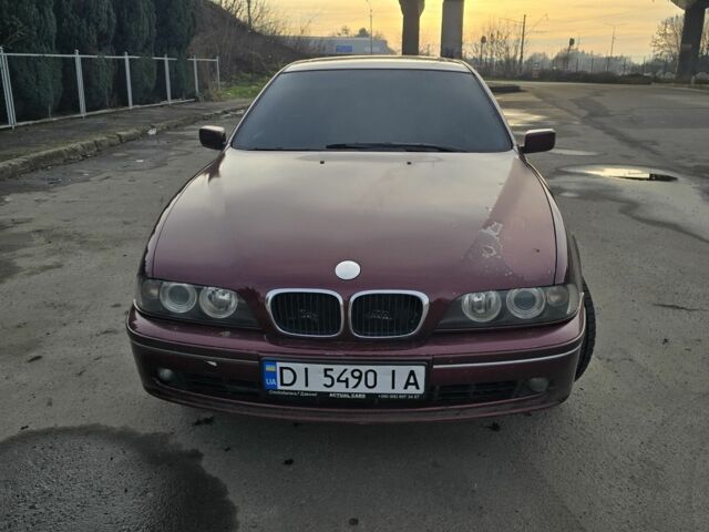 Красный БМВ 5 Серия, объемом двигателя 2.5 л и пробегом 300 тыс. км за 2850 $, фото 3 на Automoto.ua