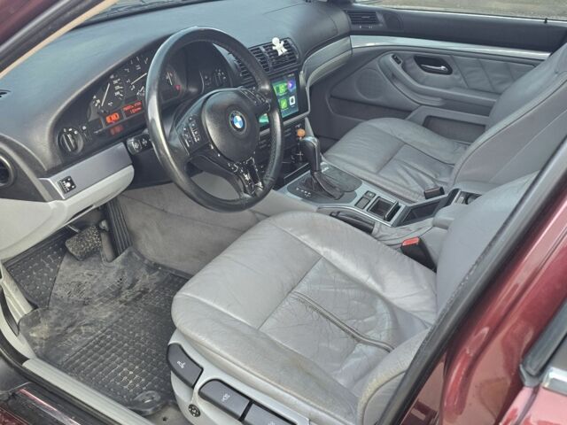 Красный БМВ 5 Серия, объемом двигателя 2.5 л и пробегом 300 тыс. км за 2850 $, фото 6 на Automoto.ua