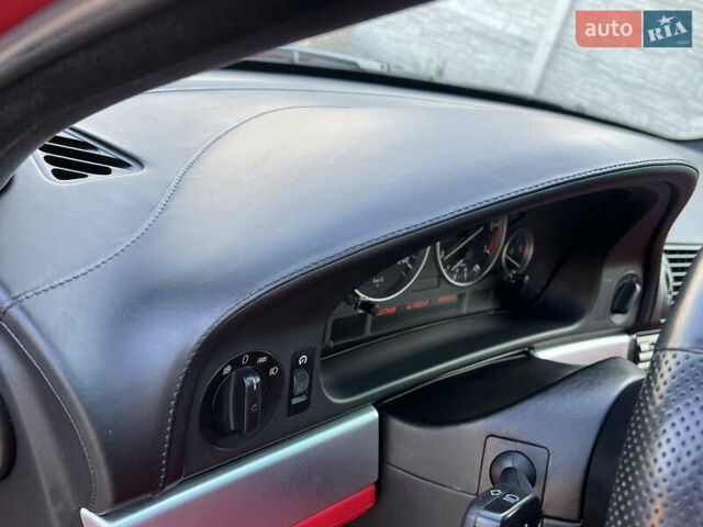 Красный БМВ 5 Серия, объемом двигателя 2.98 л и пробегом 327 тыс. км за 15000 $, фото 93 на Automoto.ua