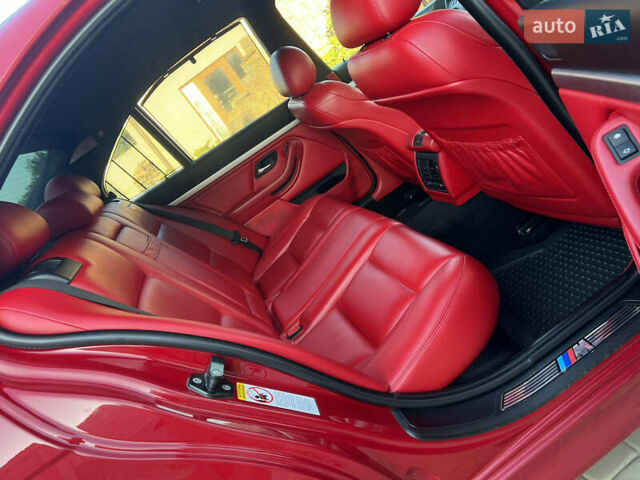 Красный БМВ 5 Серия, объемом двигателя 2.98 л и пробегом 327 тыс. км за 15000 $, фото 77 на Automoto.ua