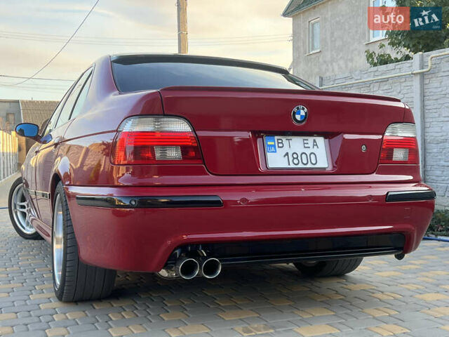 Красный БМВ 5 Серия, объемом двигателя 2.98 л и пробегом 327 тыс. км за 15000 $, фото 24 на Automoto.ua