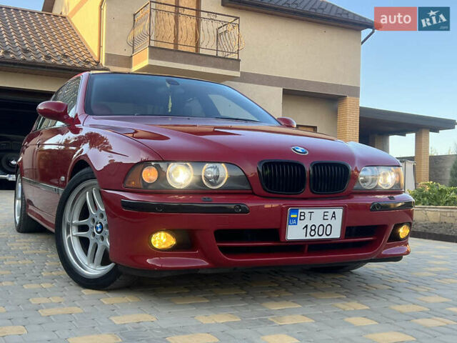Красный БМВ 5 Серия, объемом двигателя 2.98 л и пробегом 327 тыс. км за 15000 $, фото 21 на Automoto.ua