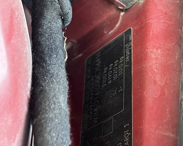 Красный БМВ 5 Серия, объемом двигателя 2.98 л и пробегом 327 тыс. км за 15000 $, фото 57 на Automoto.ua