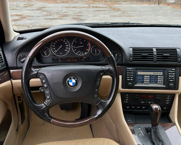 Красный БМВ 5 Серия, объемом двигателя 3 л и пробегом 260 тыс. км за 8200 $, фото 20 на Automoto.ua