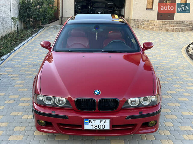 Красный БМВ 5 Серия, объемом двигателя 2.98 л и пробегом 327 тыс. км за 15000 $, фото 9 на Automoto.ua