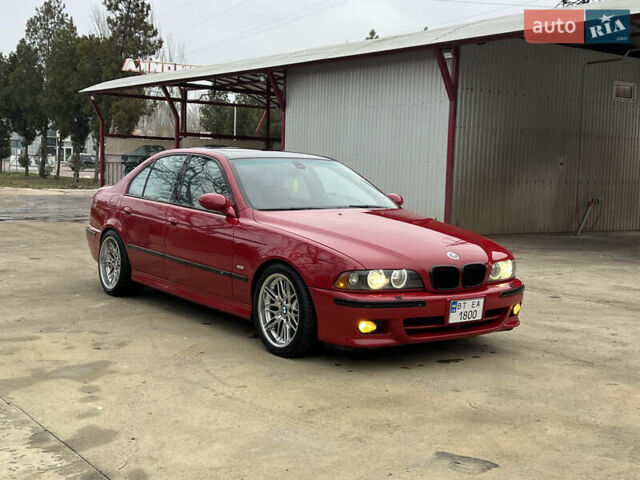 Красный БМВ 5 Серия, объемом двигателя 2.98 л и пробегом 327 тыс. км за 15000 $, фото 41 на Automoto.ua