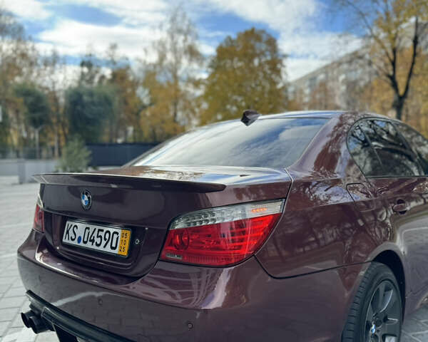 Червоний БМВ 5 Серія, об'ємом двигуна 2.99 л та пробігом 271 тис. км за 12999 $, фото 12 на Automoto.ua