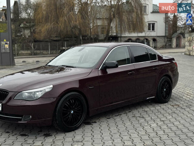 Червоний БМВ 5 Серія, об'ємом двигуна 3 л та пробігом 208 тис. км за 9250 $, фото 13 на Automoto.ua