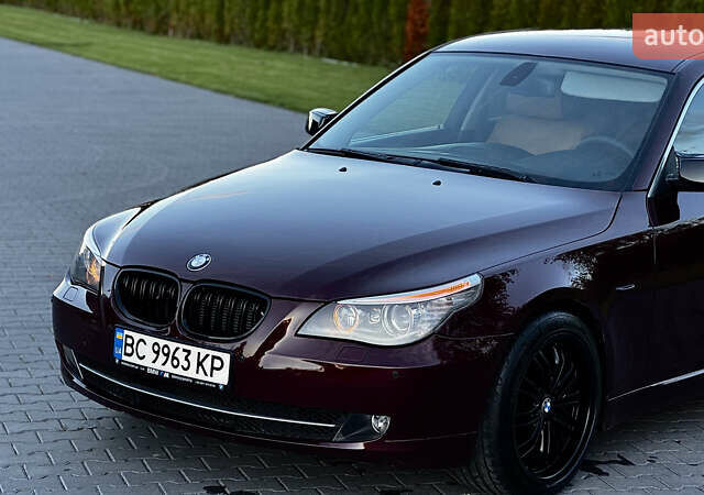Красный БМВ 5 Серия, объемом двигателя 3 л и пробегом 208 тыс. км за 9550 $, фото 14 на Automoto.ua
