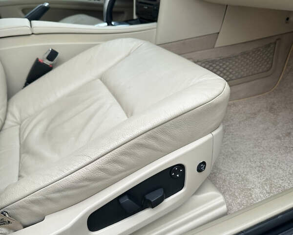 Красный БМВ 5 Серия, объемом двигателя 3 л и пробегом 149 тыс. км за 13800 $, фото 27 на Automoto.ua