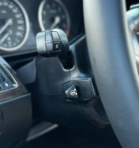 Червоний БМВ 5 Серія, об'ємом двигуна 3 л та пробігом 208 тис. км за 9250 $, фото 31 на Automoto.ua