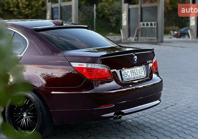 Красный БМВ 5 Серия, объемом двигателя 3 л и пробегом 208 тыс. км за 9550 $, фото 10 на Automoto.ua