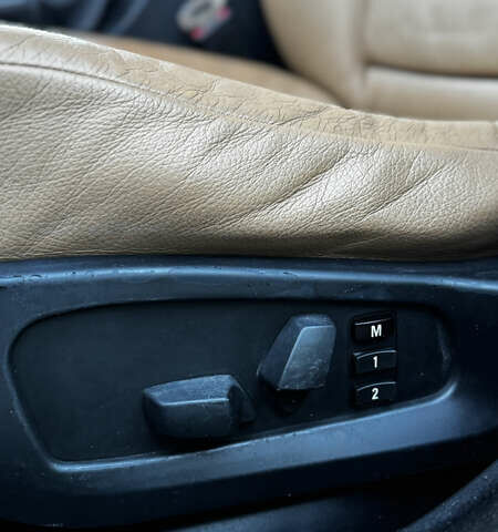 Червоний БМВ 5 Серія, об'ємом двигуна 3 л та пробігом 208 тис. км за 9250 $, фото 32 на Automoto.ua