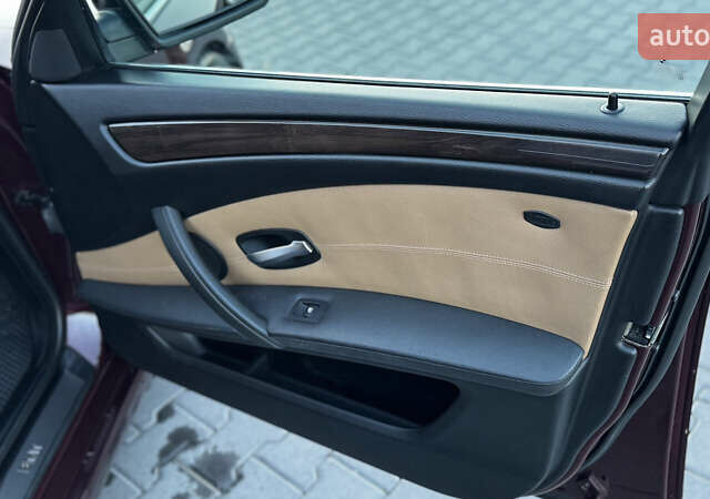 Красный БМВ 5 Серия, объемом двигателя 3 л и пробегом 208 тыс. км за 9550 $, фото 29 на Automoto.ua
