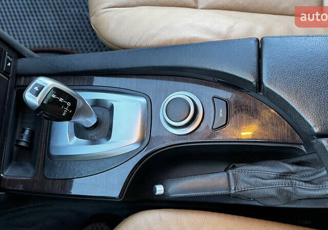 Красный БМВ 5 Серия, объемом двигателя 3 л и пробегом 208 тыс. км за 9550 $, фото 28 на Automoto.ua