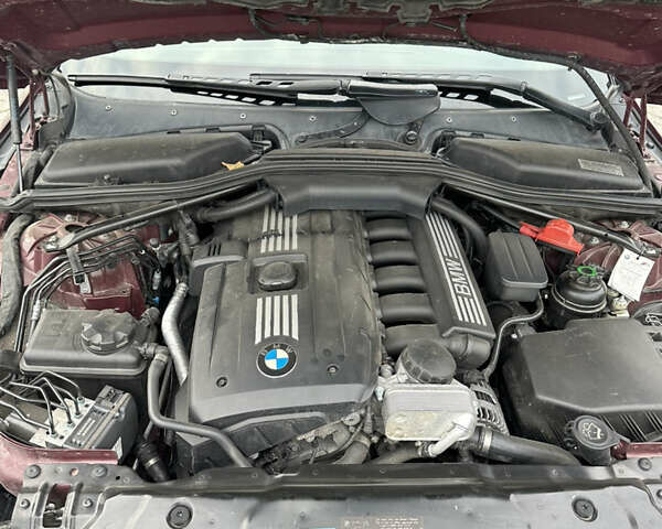 Красный БМВ 5 Серия, объемом двигателя 3 л и пробегом 149 тыс. км за 13800 $, фото 30 на Automoto.ua