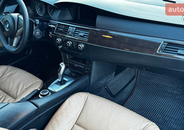 Червоний БМВ 5 Серія, об'ємом двигуна 3 л та пробігом 208 тис. км за 9250 $, фото 39 на Automoto.ua