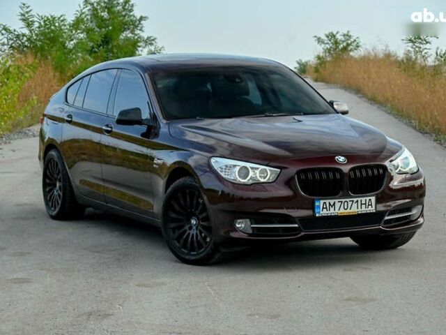 Красный БМВ 5 Серия, объемом двигателя 3 л и пробегом 221 тыс. км за 16999 $, фото 4 на Automoto.ua