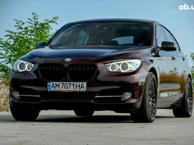 Красный БМВ 5 Серия, объемом двигателя 3 л и пробегом 221 тыс. км за 16999 $, фото 7 на Automoto.ua