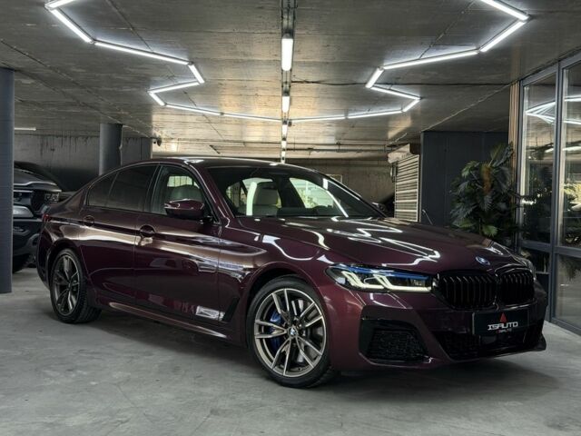 Червоний БМВ 5 Серія, об'ємом двигуна 3 л та пробігом 27 тис. км за 60000 $, фото 2 на Automoto.ua