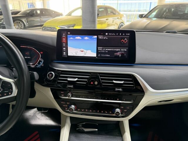 Червоний БМВ 5 Серія, об'ємом двигуна 3 л та пробігом 27 тис. км за 60000 $, фото 21 на Automoto.ua