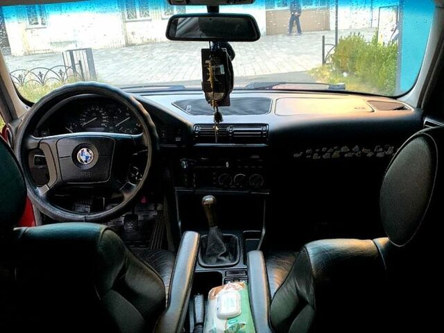 Червоний БМВ 5 Серія, об'ємом двигуна 2.5 л та пробігом 325 тис. км за 4000 $, фото 6 на Automoto.ua