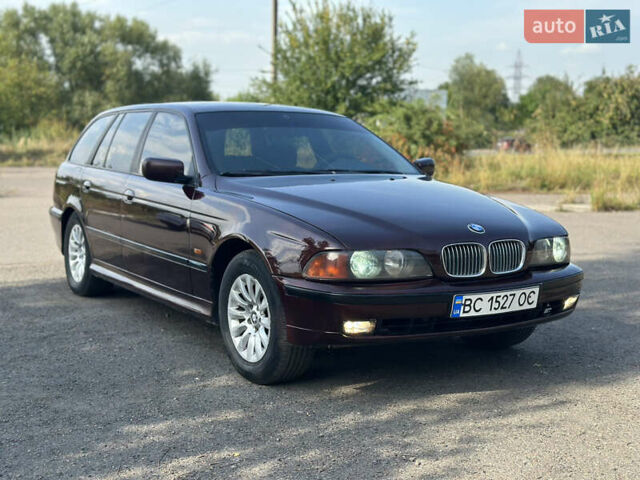 Красный БМВ 5 Серия, объемом двигателя 2.49 л и пробегом 300 тыс. км за 2999 $, фото 6 на Automoto.ua
