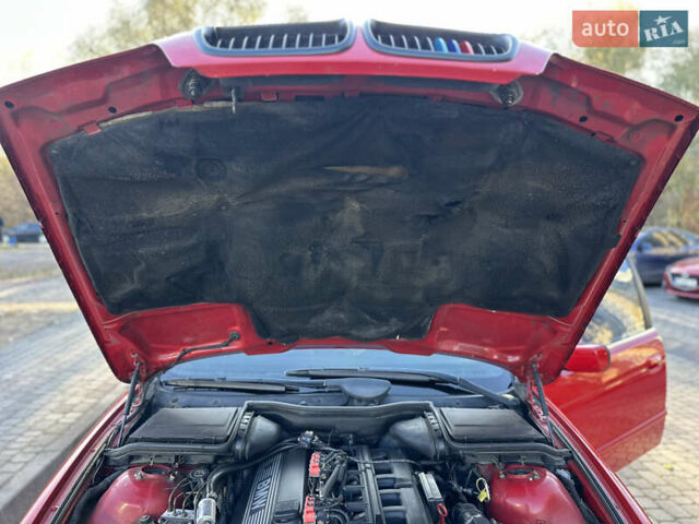 Красный БМВ 5 Серия, объемом двигателя 2.2 л и пробегом 315 тыс. км за 3900 $, фото 37 на Automoto.ua