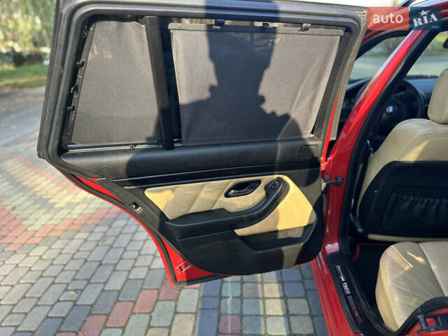 Красный БМВ 5 Серия, объемом двигателя 2.2 л и пробегом 315 тыс. км за 3900 $, фото 24 на Automoto.ua