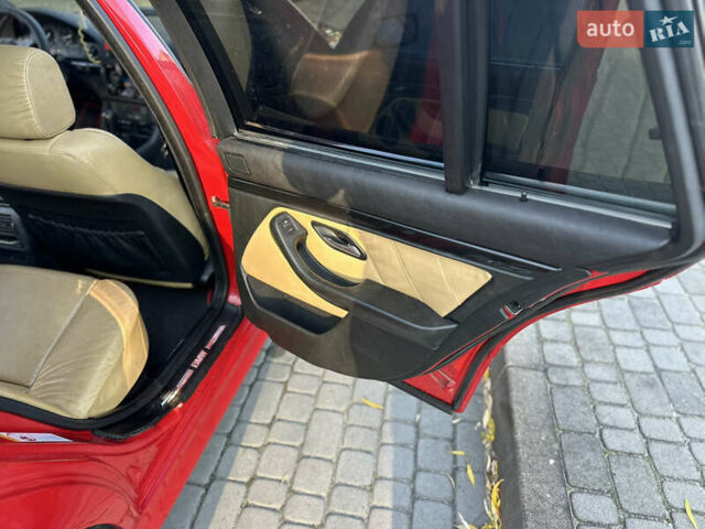 Красный БМВ 5 Серия, объемом двигателя 2.2 л и пробегом 315 тыс. км за 3900 $, фото 28 на Automoto.ua