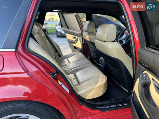 Красный БМВ 5 Серия, объемом двигателя 2.2 л и пробегом 315 тыс. км за 3900 $, фото 29 на Automoto.ua