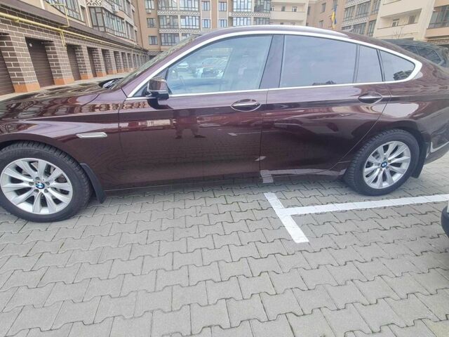 Красный БМВ 5 Серия, объемом двигателя 2 л и пробегом 163 тыс. км за 19500 $, фото 2 на Automoto.ua