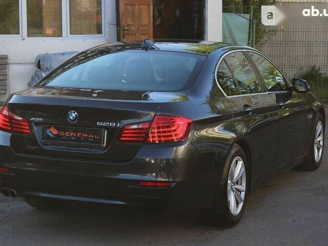 БМВ 5 Серія, об'ємом двигуна 2 л та пробігом 90 тис. км за 19990 $, фото 14 на Automoto.ua