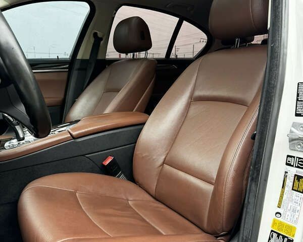 БМВ 5 Серия, объемом двигателя 2 л и пробегом 175 тыс. км за 15500 $, фото 12 на Automoto.ua