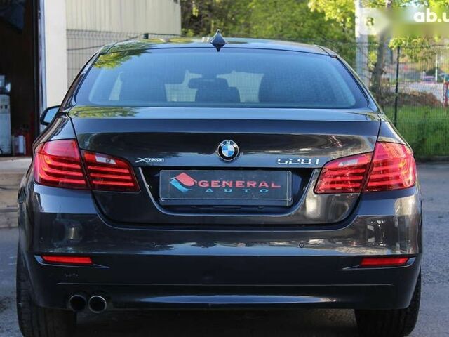 БМВ 5 Серія, об'ємом двигуна 2 л та пробігом 90 тис. км за 19990 $, фото 10 на Automoto.ua