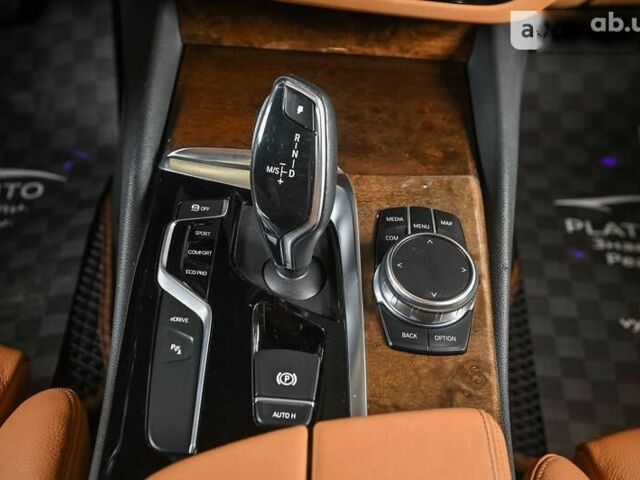 БМВ 5 Серія, об'ємом двигуна 2 л та пробігом 70 тис. км за 39500 $, фото 14 на Automoto.ua