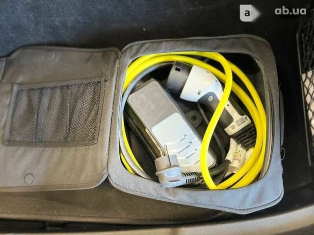 БМВ 5 Серия, объемом двигателя 3 л и пробегом 107 тыс. км за 40900 $, фото 24 на Automoto.ua