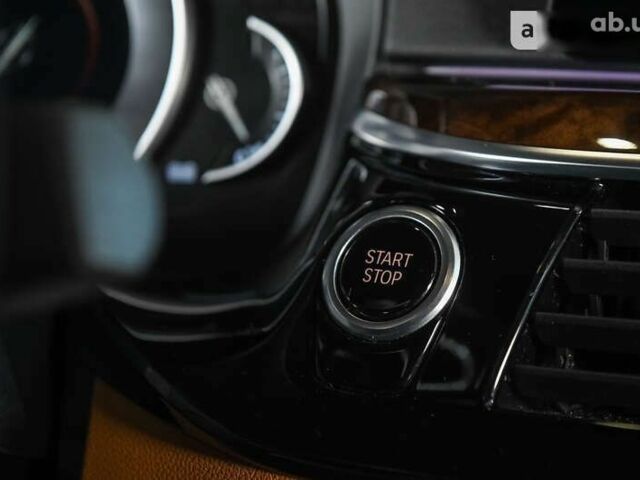 БМВ 5 Серія, об'ємом двигуна 2 л та пробігом 70 тис. км за 39500 $, фото 25 на Automoto.ua