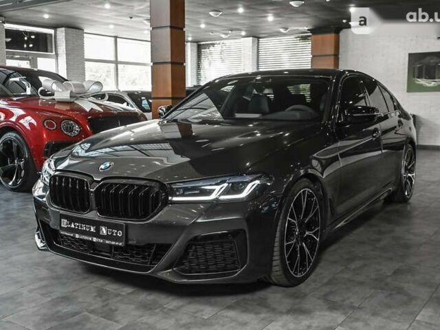 БМВ 5 Серія, об'ємом двигуна 4.4 л та пробігом 61 тис. км за 71000 $, фото 17 на Automoto.ua
