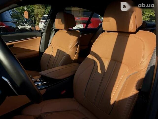 БМВ 5 Серия, объемом двигателя 4.4 л и пробегом 12 тыс. км за 73000 $, фото 16 на Automoto.ua