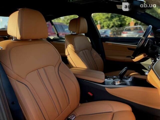 БМВ 5 Серия, объемом двигателя 4.4 л и пробегом 12 тыс. км за 73000 $, фото 19 на Automoto.ua