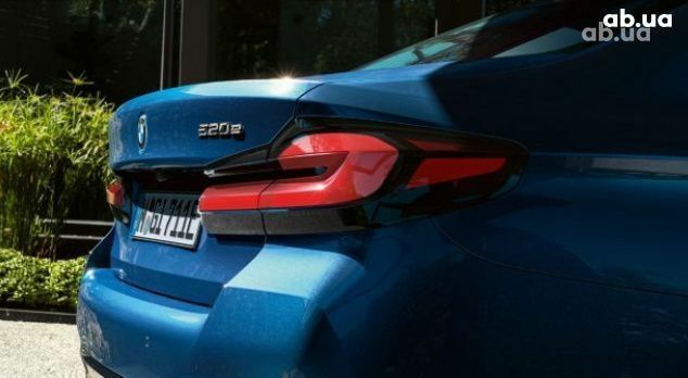 БМВ 5 Серия, объемом двигателя 2 л и пробегом 1 тыс. км за 36461 $, фото 5 на Automoto.ua