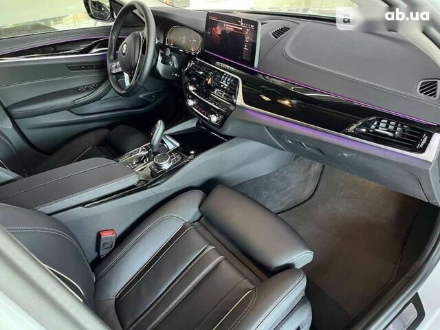 БМВ 5 Серія, об'ємом двигуна 3 л та пробігом 22 тис. км за 63900 $, фото 21 на Automoto.ua