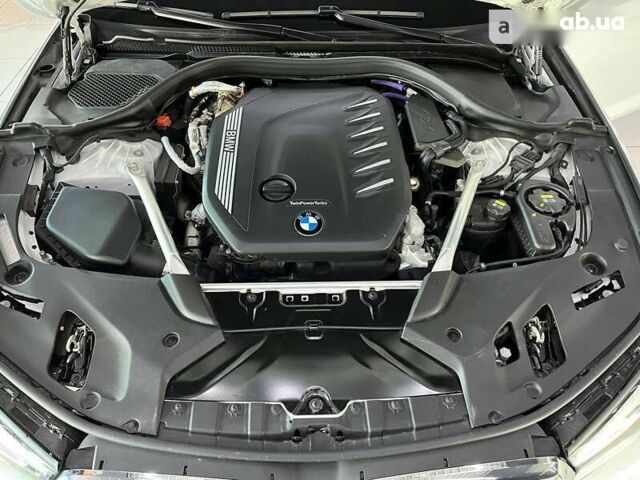 БМВ 5 Серія, об'ємом двигуна 3 л та пробігом 22 тис. км за 63900 $, фото 23 на Automoto.ua