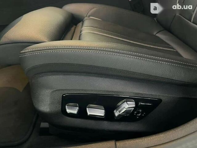 БМВ 5 Серія, об'ємом двигуна 3 л та пробігом 22 тис. км за 63900 $, фото 20 на Automoto.ua