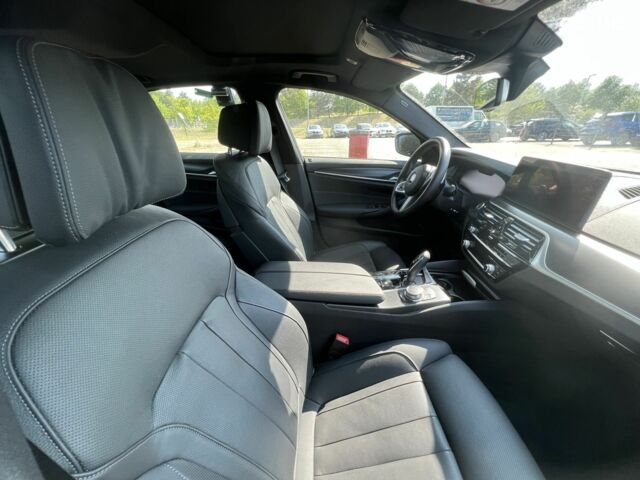 БМВ 5 Серия, объемом двигателя 3 л и пробегом 16 тыс. км за 76897 $, фото 29 на Automoto.ua