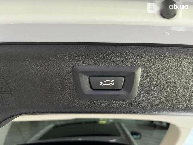 БМВ 5 Серія, об'ємом двигуна 3 л та пробігом 22 тис. км за 63900 $, фото 8 на Automoto.ua