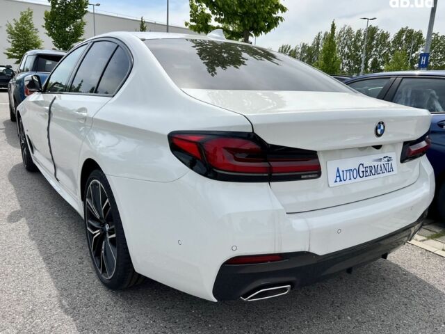 БМВ 5 Серия 2023 в Киеве на Automoto.ua БМВ 5 Серия, объемом двигателя 2 л и пробегом 1 тыс. км за 83314 $, фото 32 на Automoto.ua